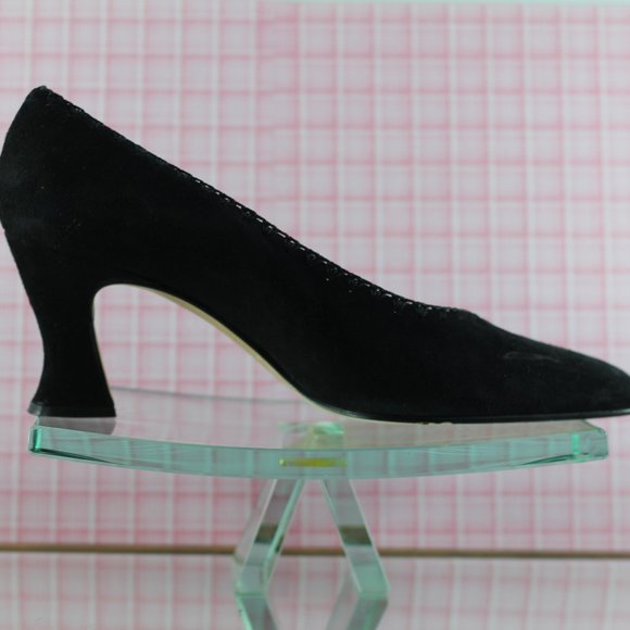 Davids Black Suede Pumps - Picture 3 of 16